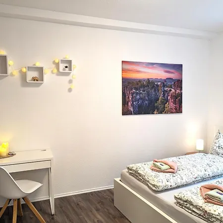 Hw3b - Helle Grosse Fuer Bis Zu 6 Personen Sebnitz