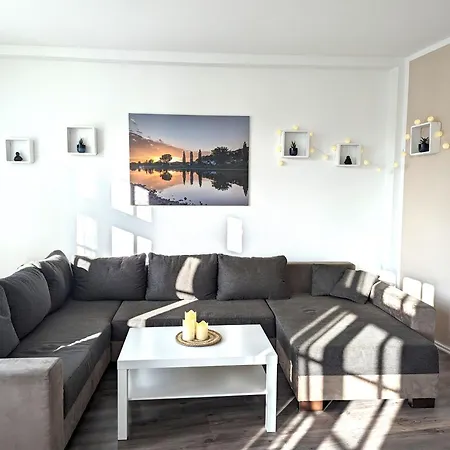 Hw3b - Helle Grosse Fuer Bis Zu 6 Personen * Sebnitz